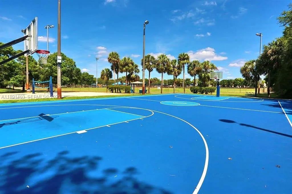 KARANDA VILLAGE II-B COND - Residential