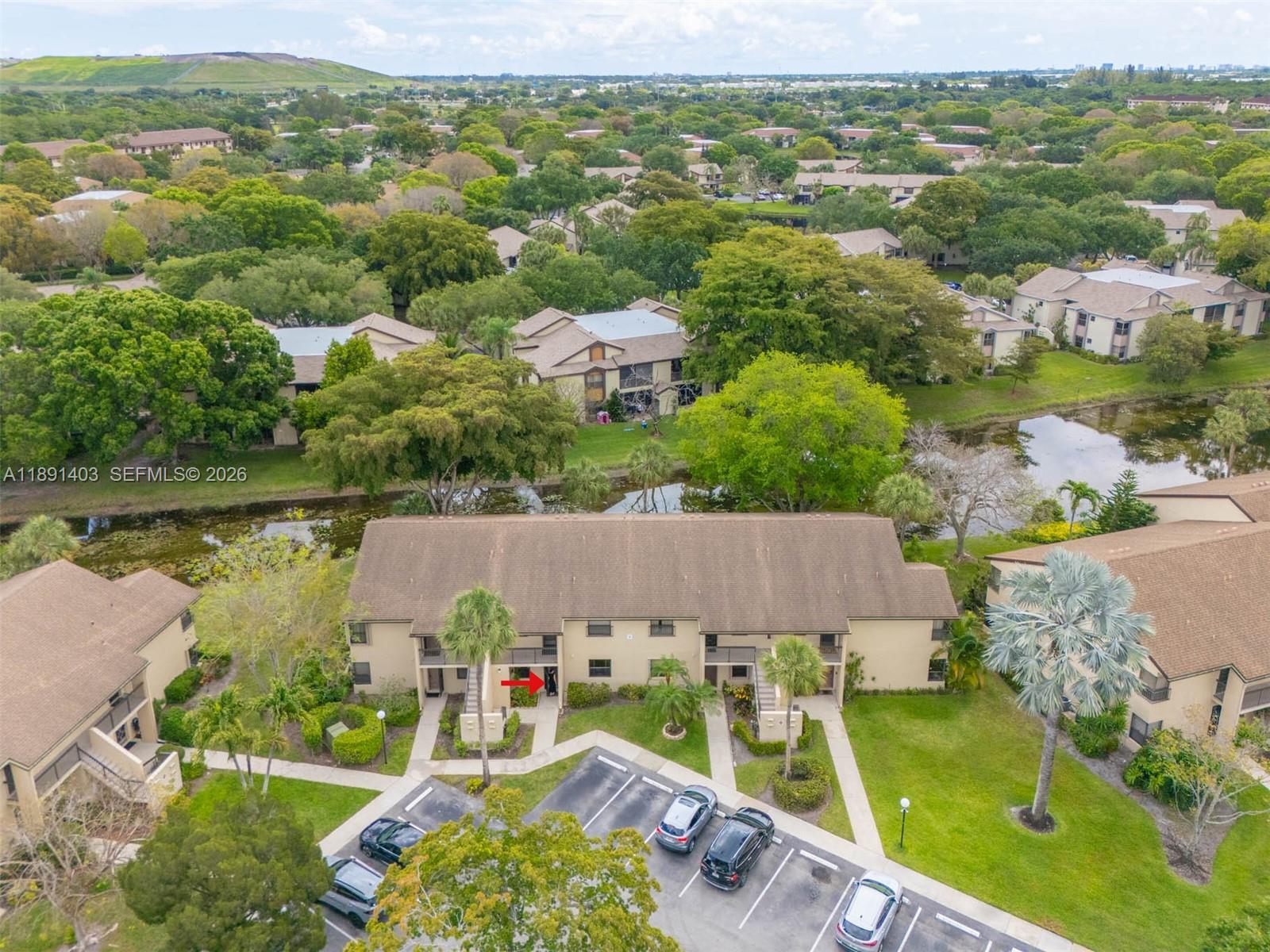 KARANDA VILLAGE II-B COND - Residential
