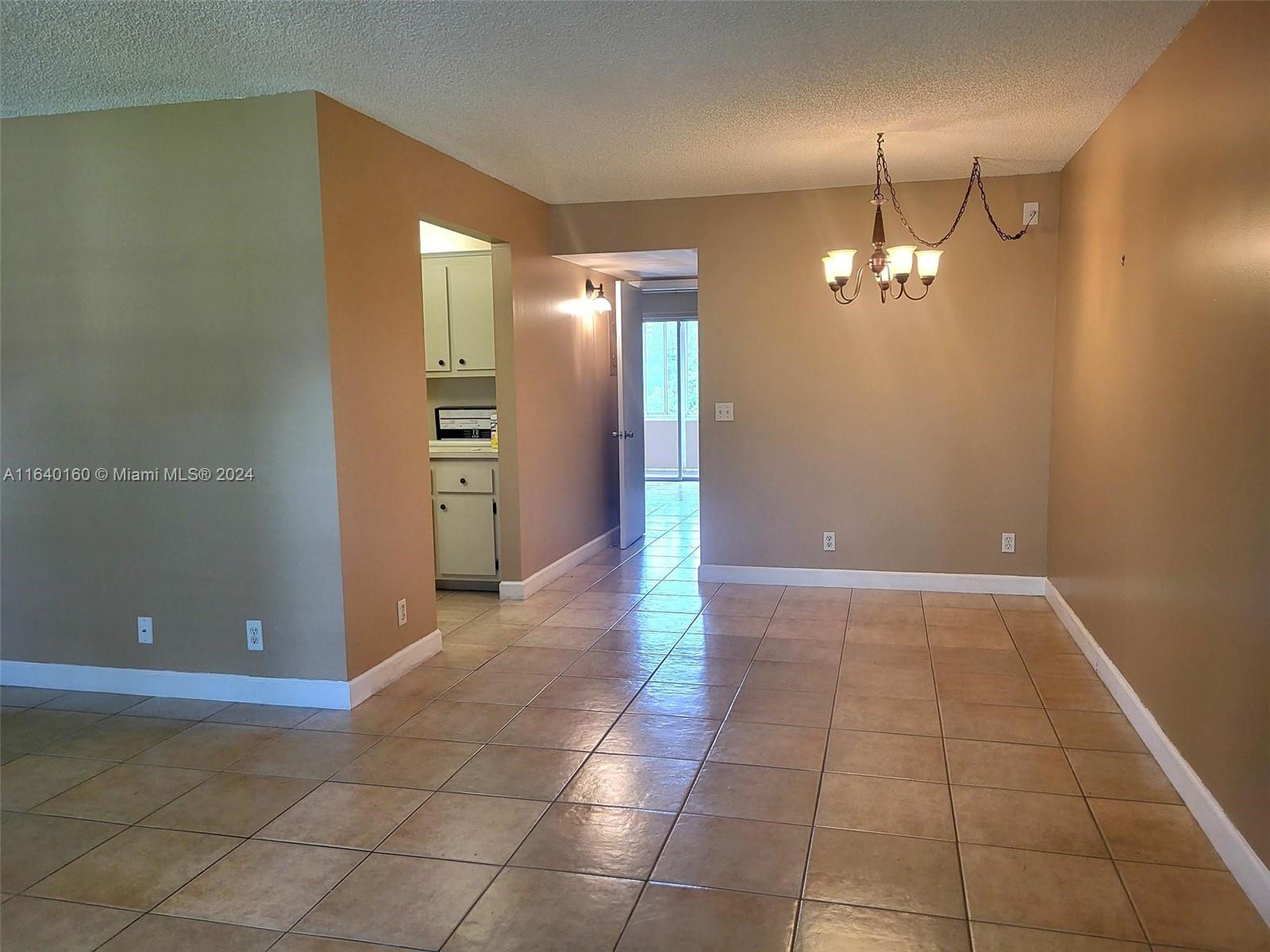 NEW HAMPTON AT CENTURY VI - Residential Lease