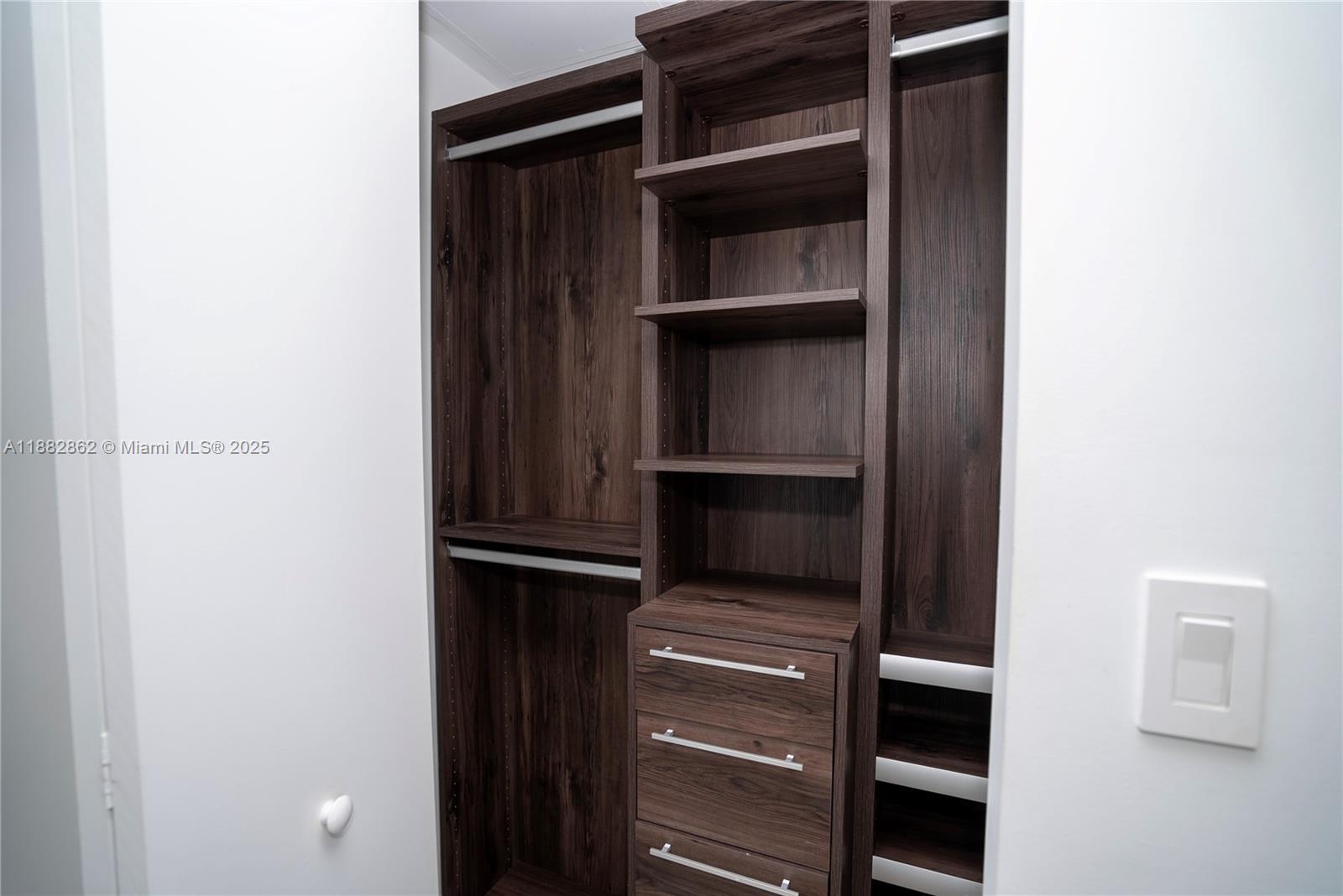 1300 S MIAMI AVENUE CONDO - Residential Lease