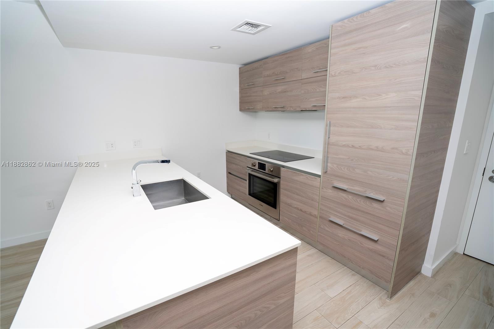 1300 S MIAMI AVENUE CONDO - Residential Lease