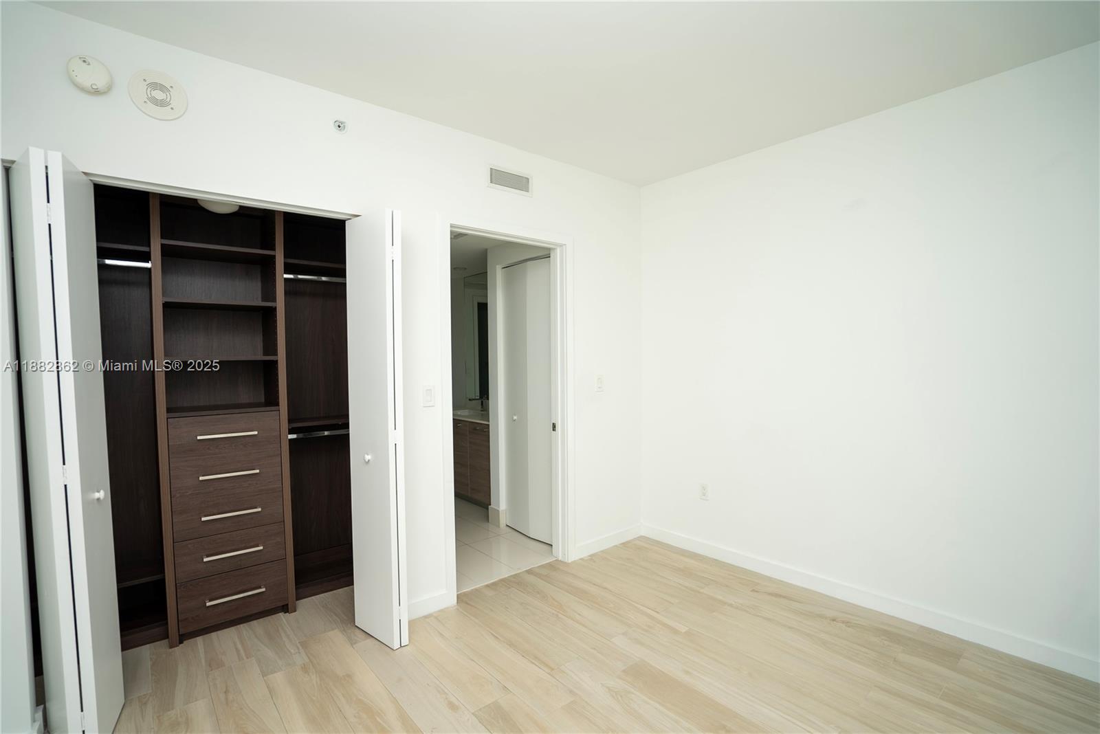 1300 S MIAMI AVENUE CONDO - Residential Lease