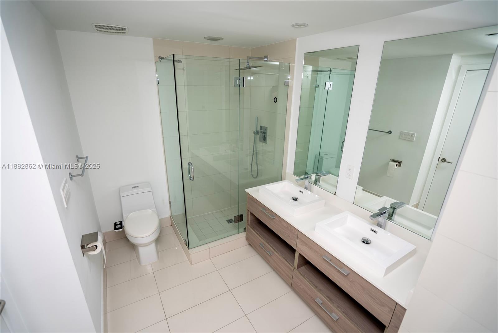 1300 S MIAMI AVENUE CONDO - Residential Lease