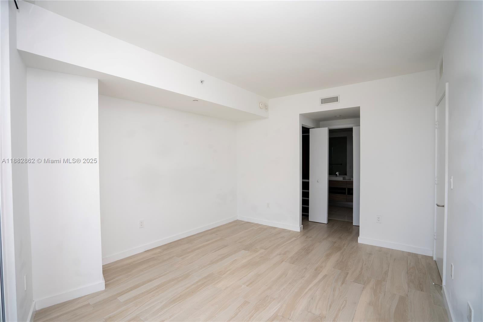 1300 S MIAMI AVENUE CONDO - Residential Lease