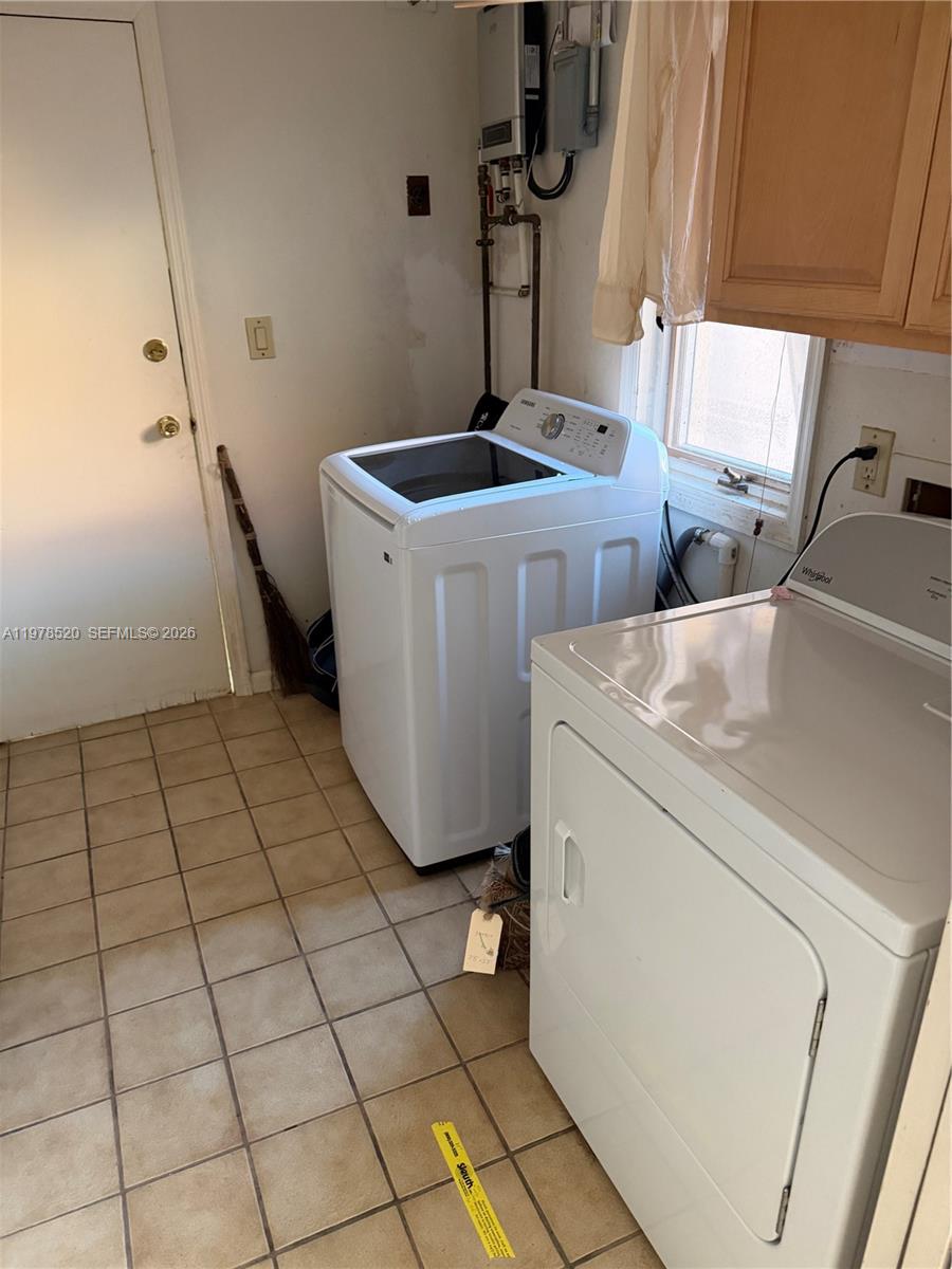 ISLES OF CAPRI - Residential