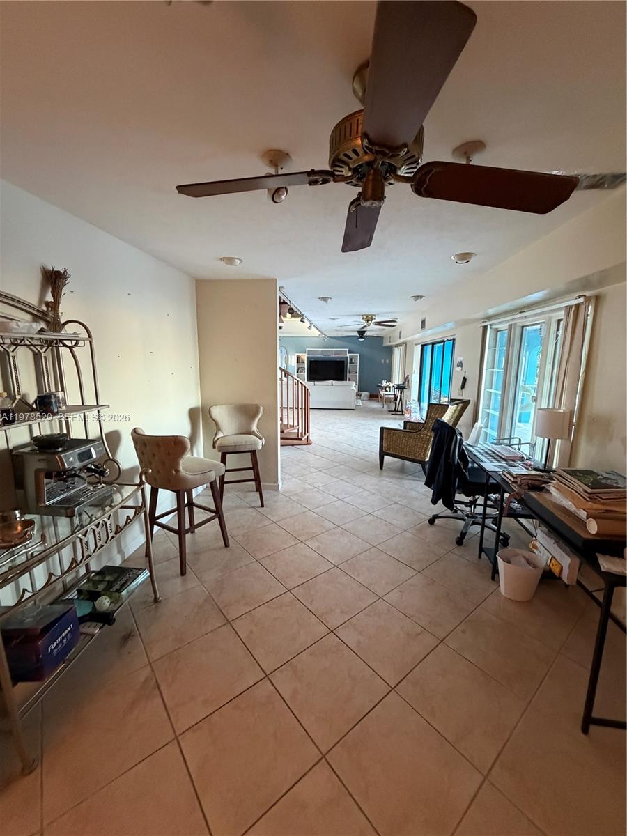 ISLES OF CAPRI - Residential