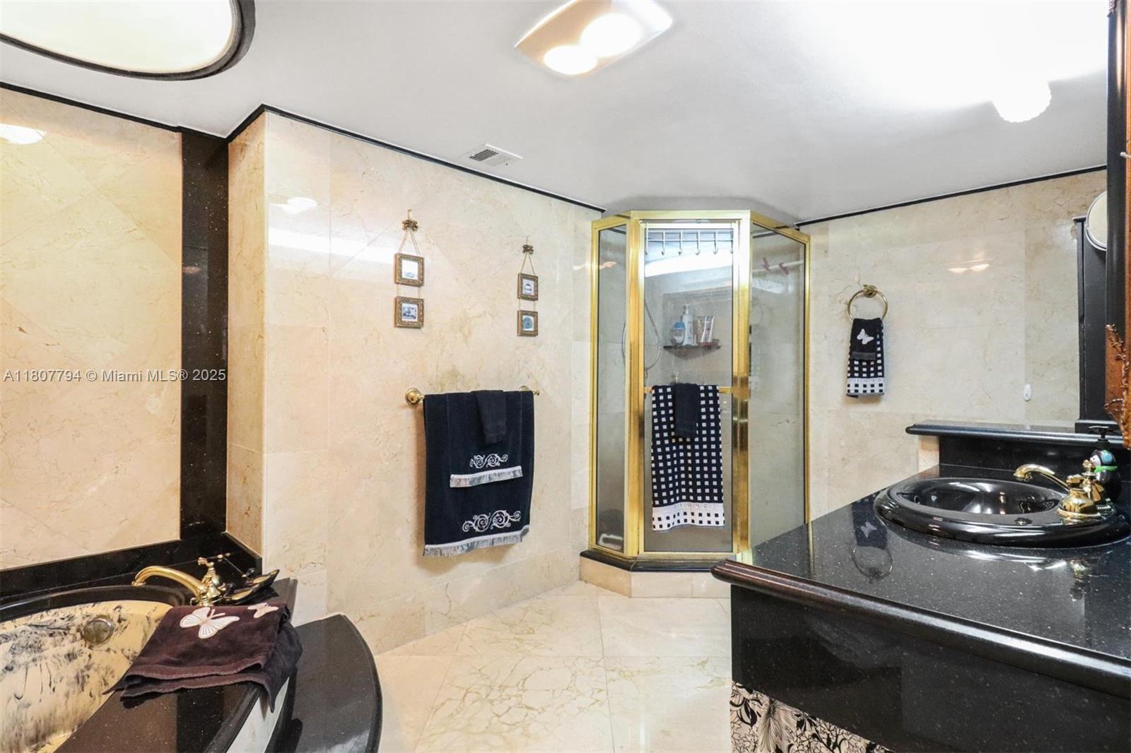 PRINCE GEORGE ARMS CONDO - Residential