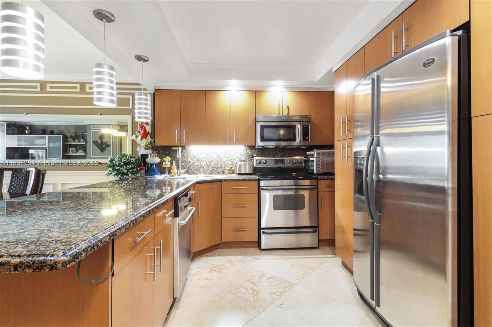 1865 S Ocean Dr 18G, Hallandale Beach, Broward County, Florida - 1 Bedrooms  
2 Bathrooms - 