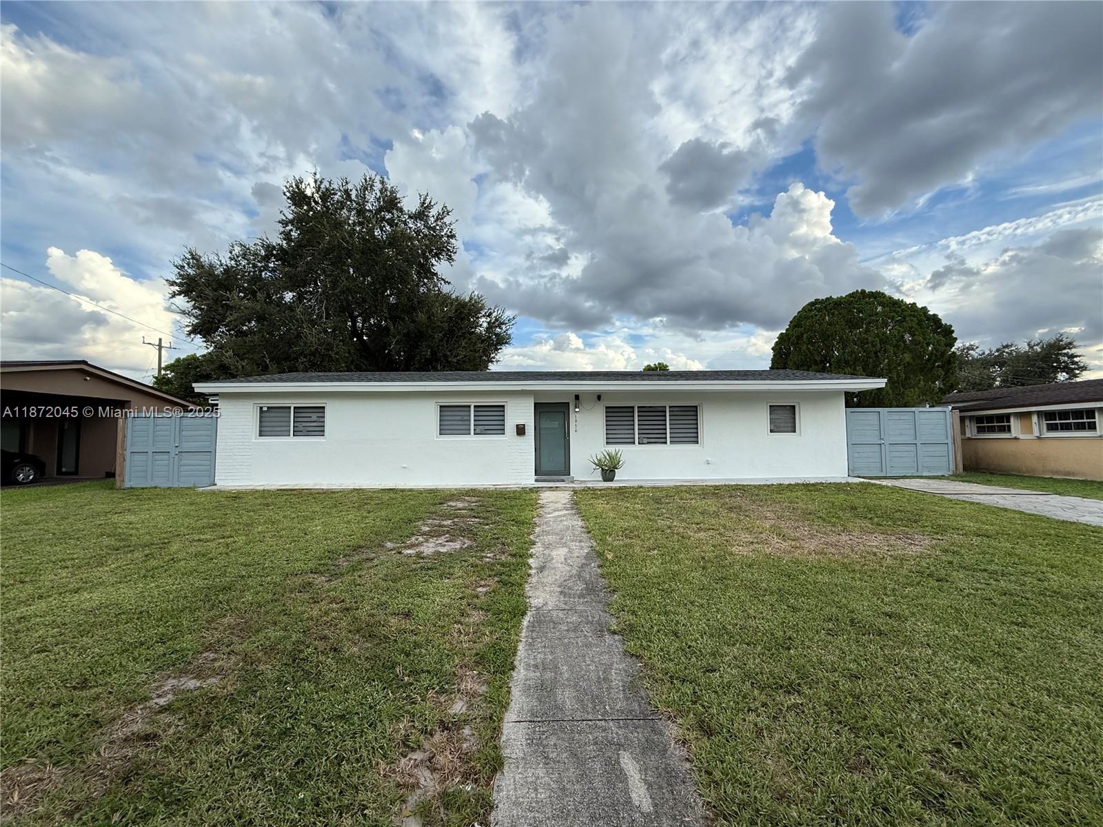 WINDWARD ESTATES SEC 1 - Residential