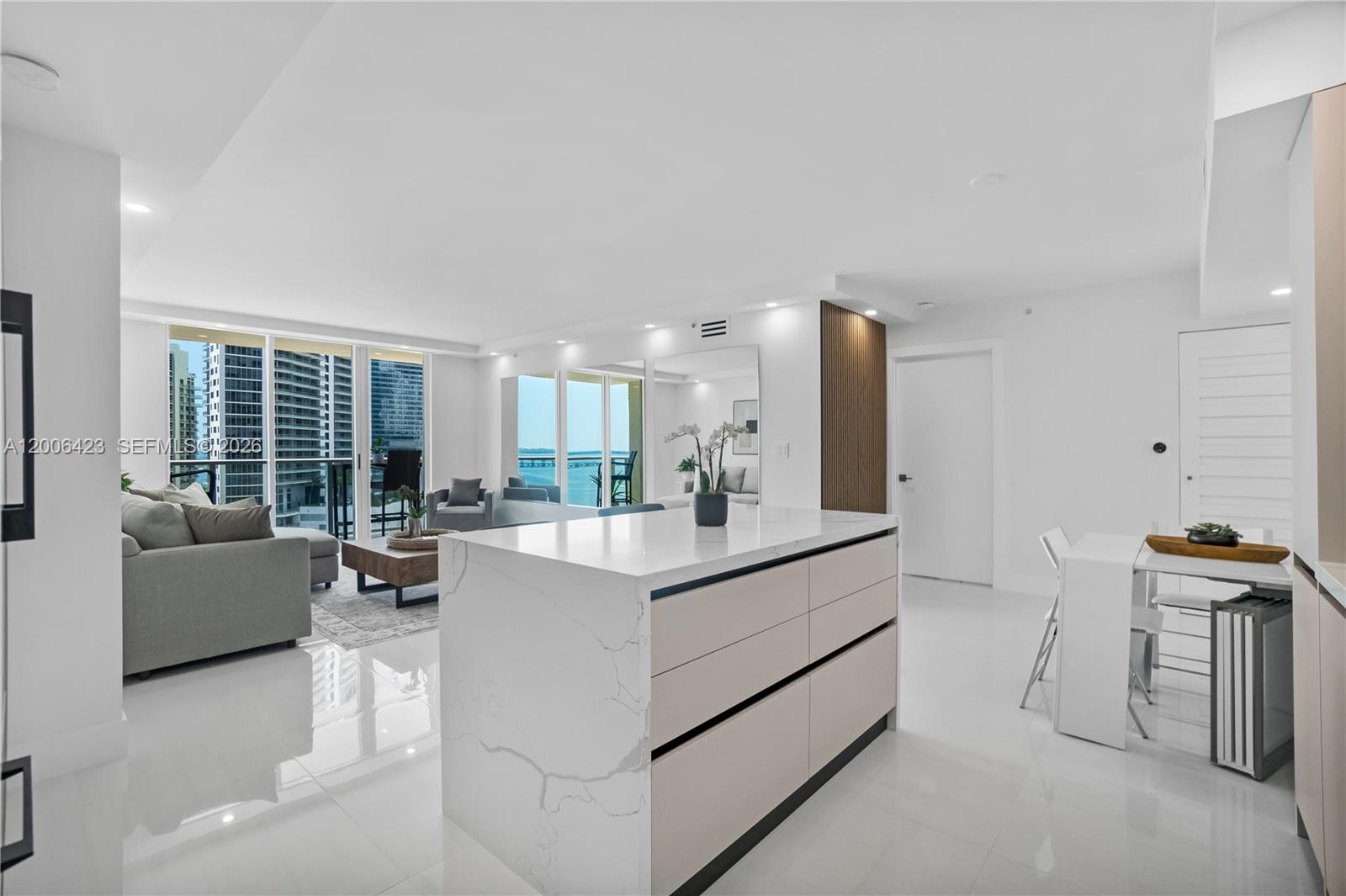 THE MARK ON BRICKELL COND - Residential