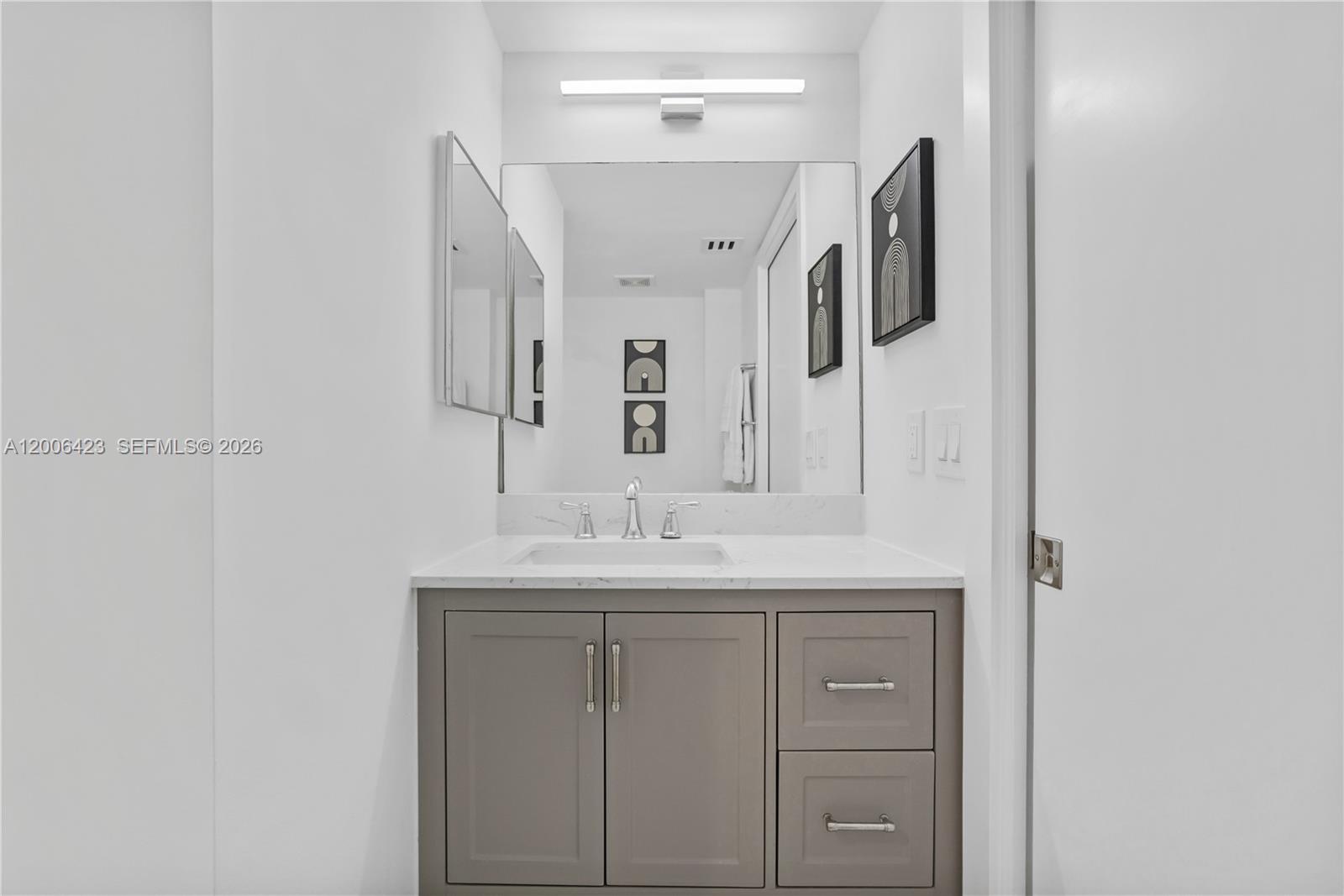 THE MARK ON BRICKELL COND - Residential