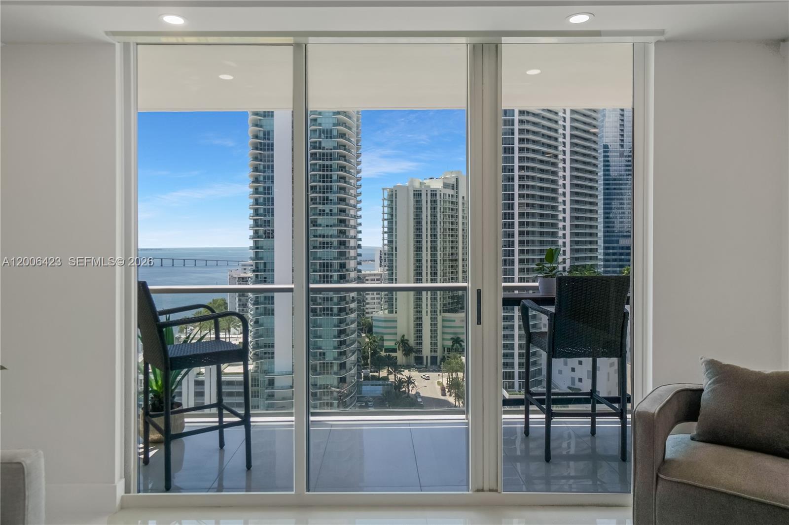 THE MARK ON BRICKELL COND - Residential