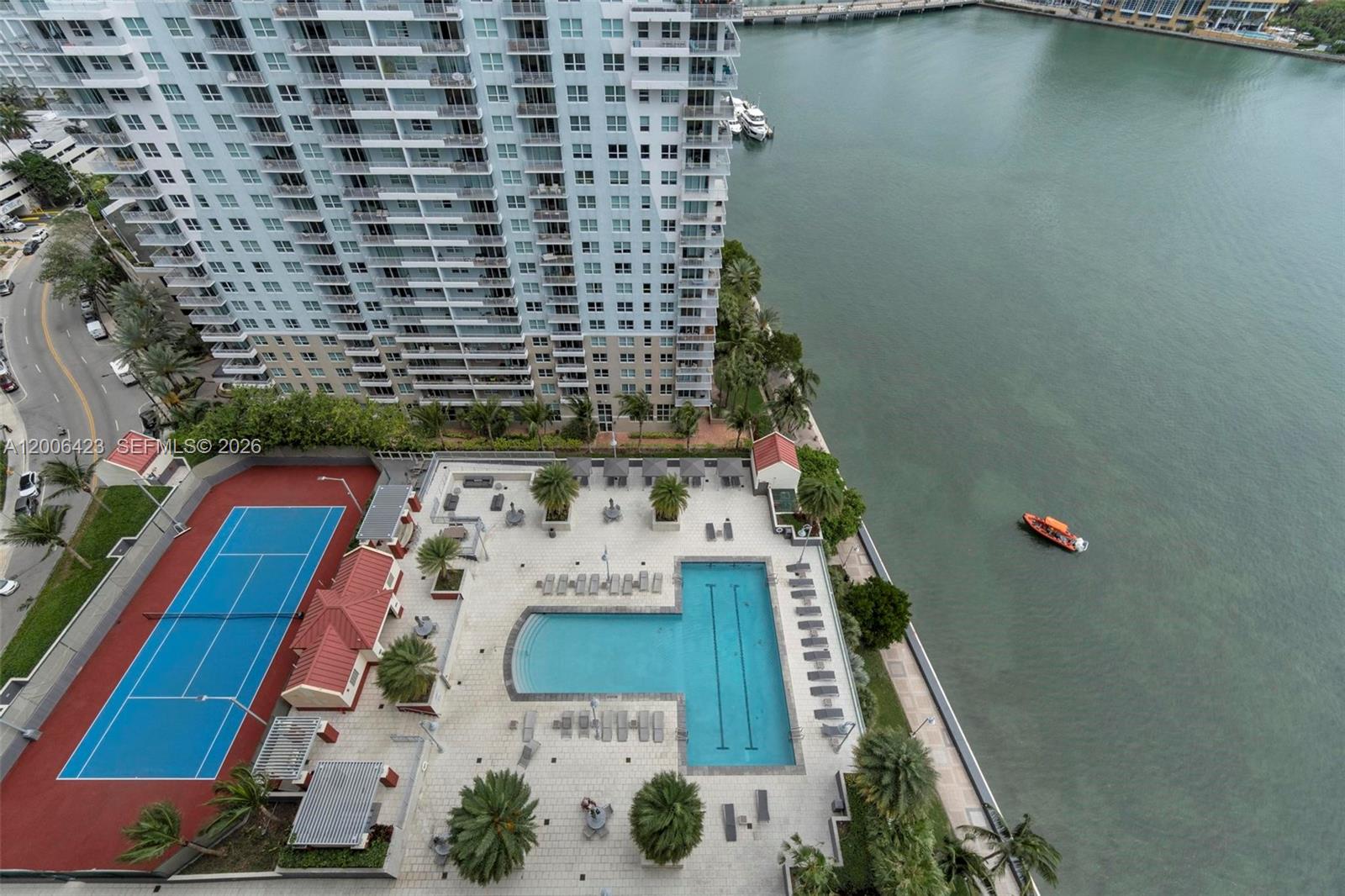 THE MARK ON BRICKELL COND - Residential
