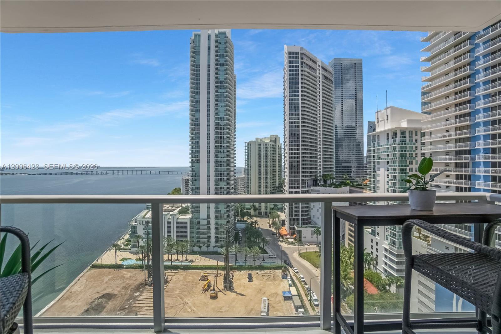 THE MARK ON BRICKELL COND - Residential