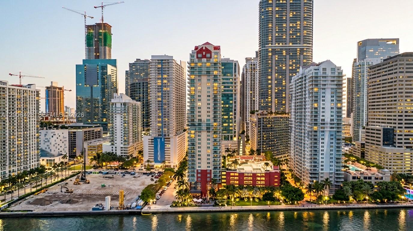 THE MARK ON BRICKELL COND - Residential