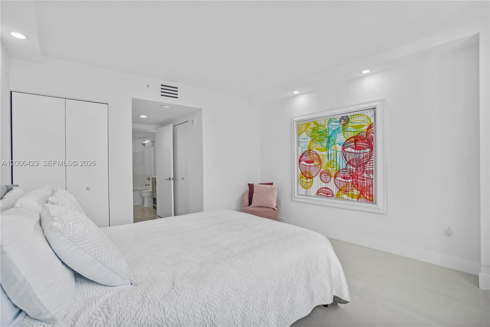 THE MARK ON BRICKELL COND - Residential