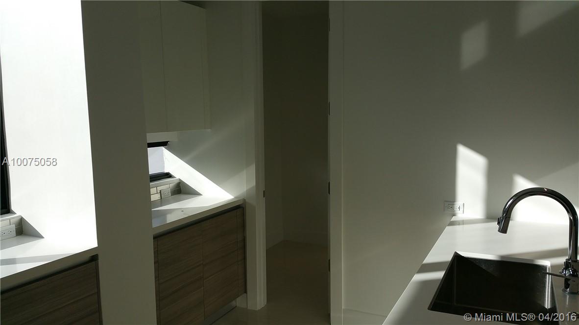 AQUAVITA LAS OLAS - Residential Lease