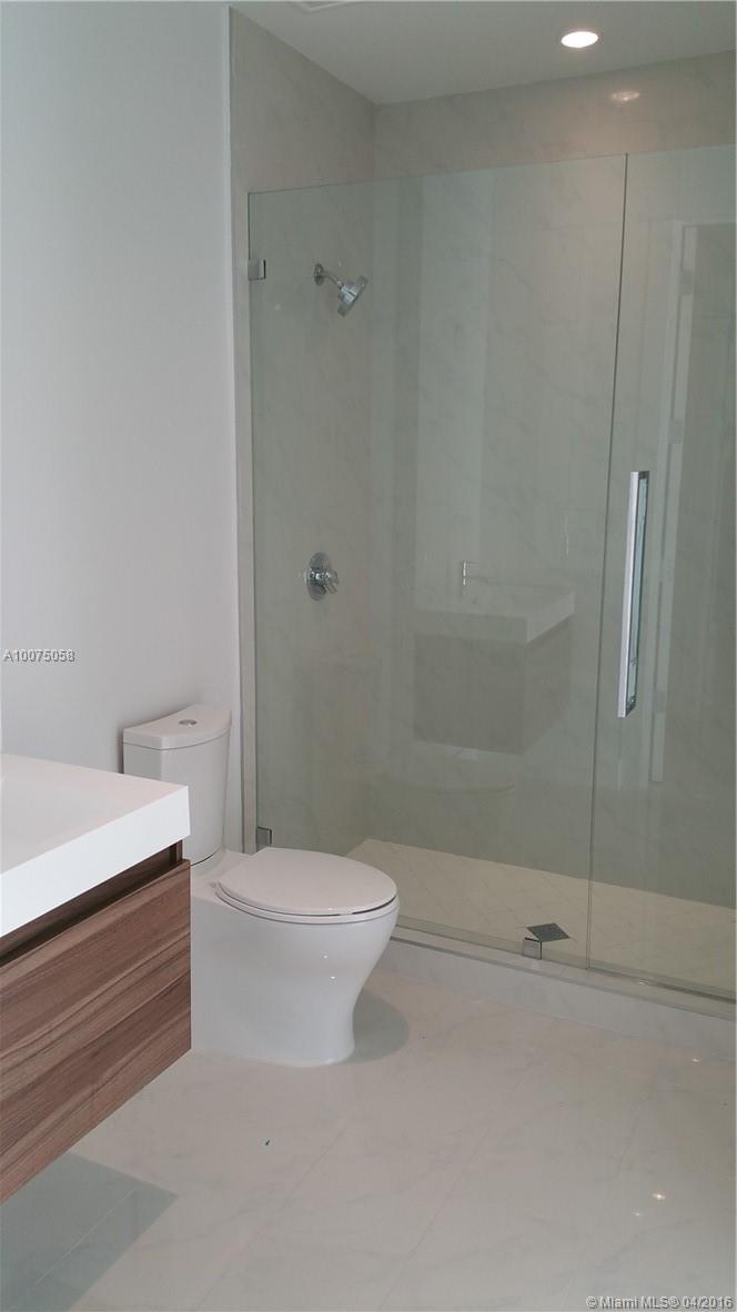 AQUAVITA LAS OLAS - Residential Lease