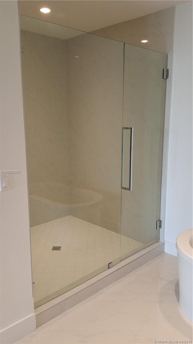 AQUAVITA LAS OLAS - Residential Lease