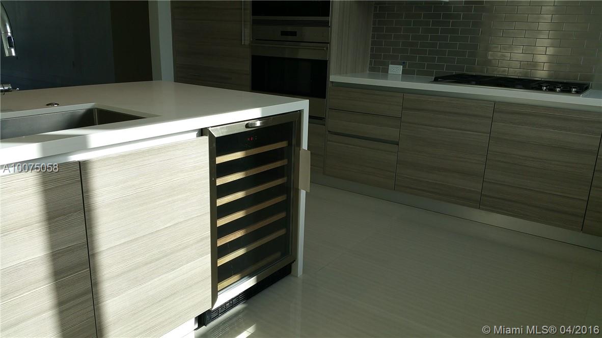 AQUAVITA LAS OLAS - Residential Lease