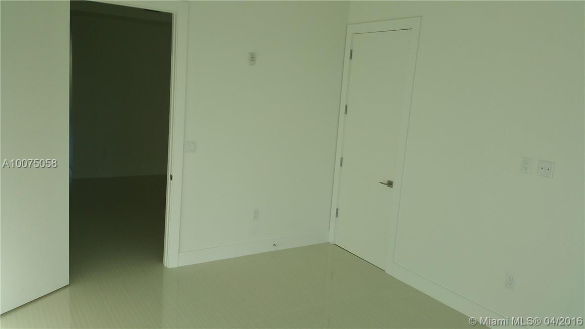 AQUAVITA LAS OLAS - Residential Lease