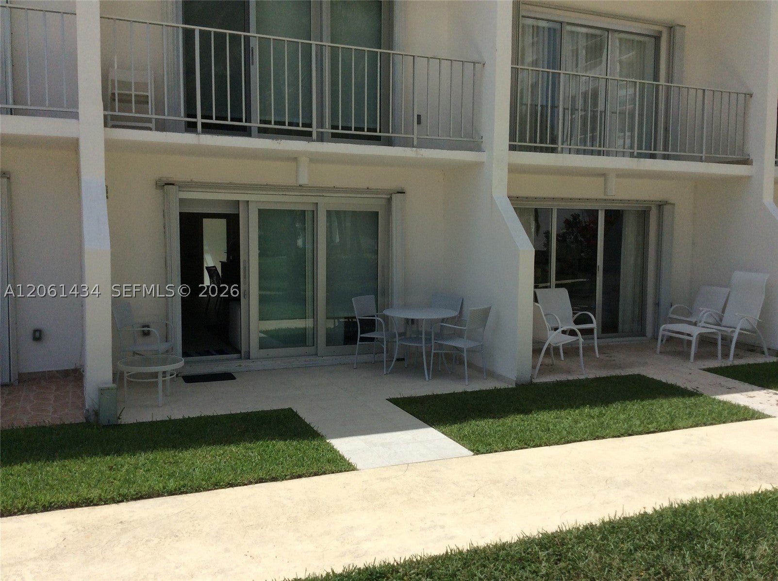 881 Ocean Dr TH3