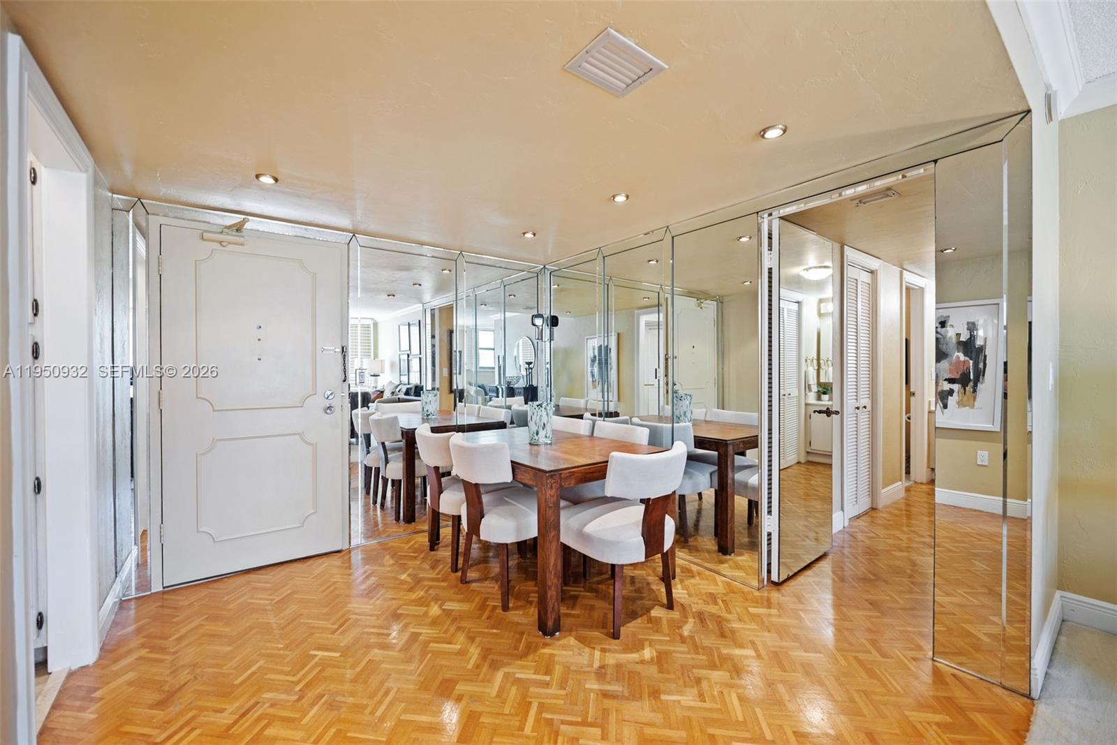 9273 Collins Ave 1102