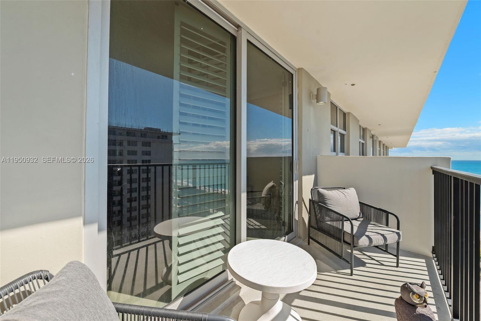 MANATEE CONDO - Residential