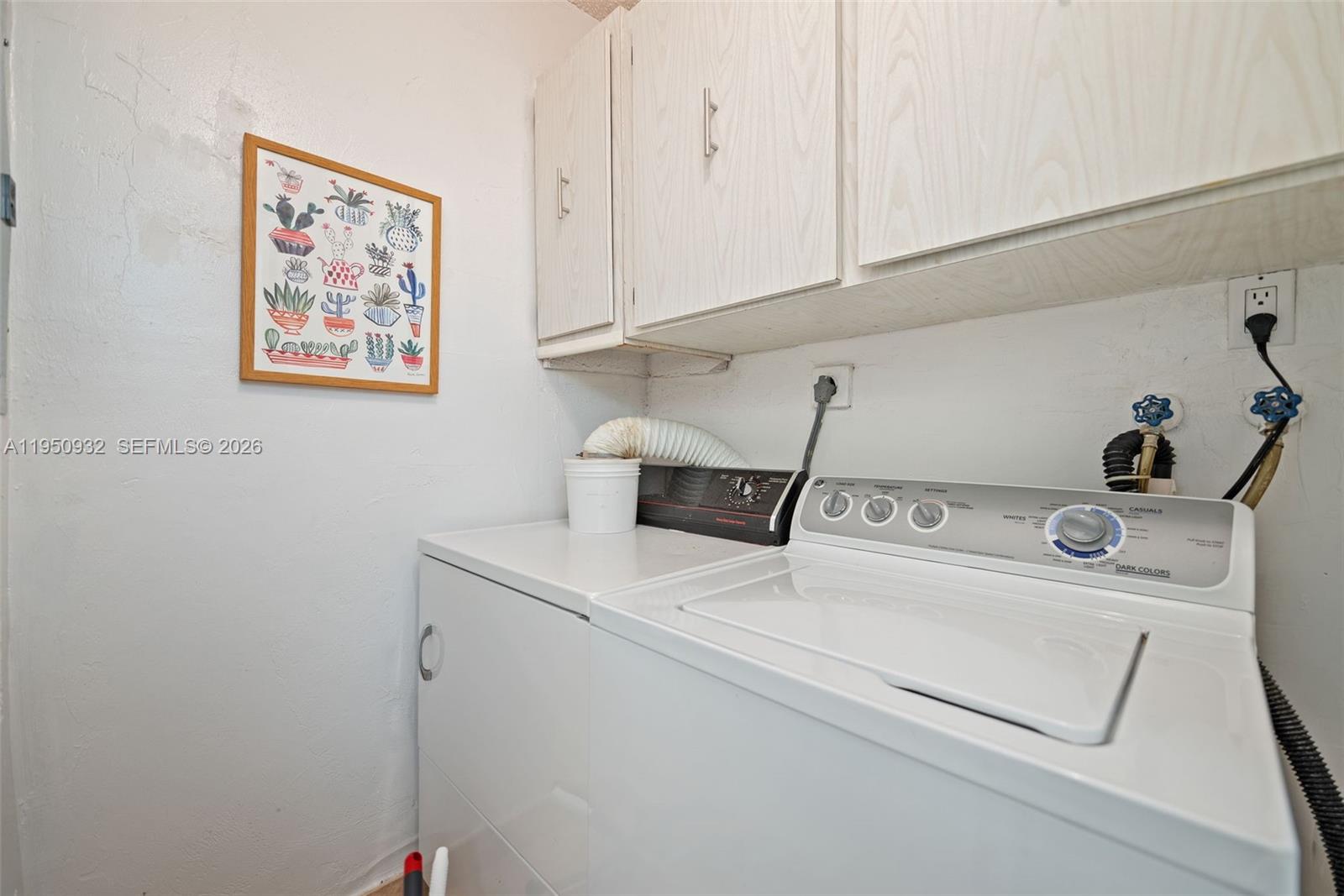 MANATEE CONDO - Residential