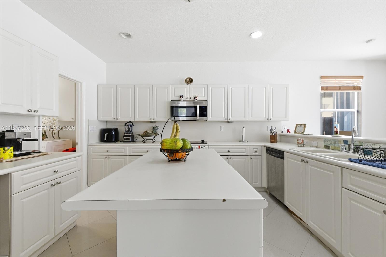 GRAND LAKES PHASE III - Residential