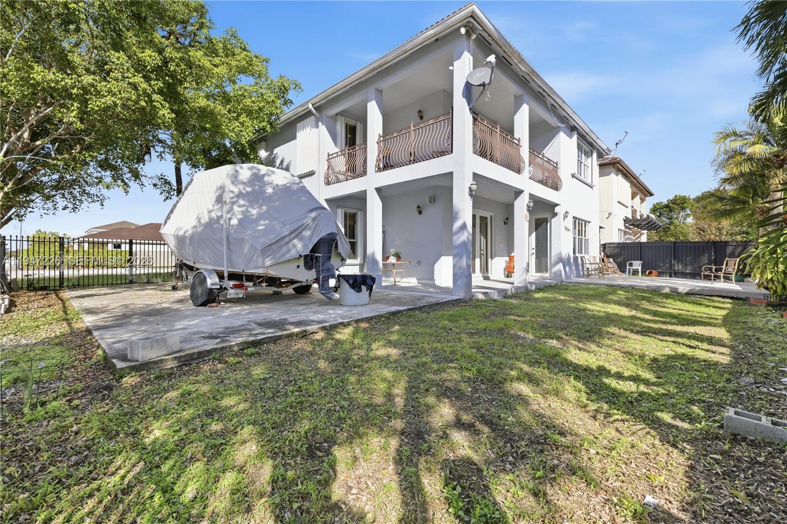 GRAND LAKES PHASE III - Residential