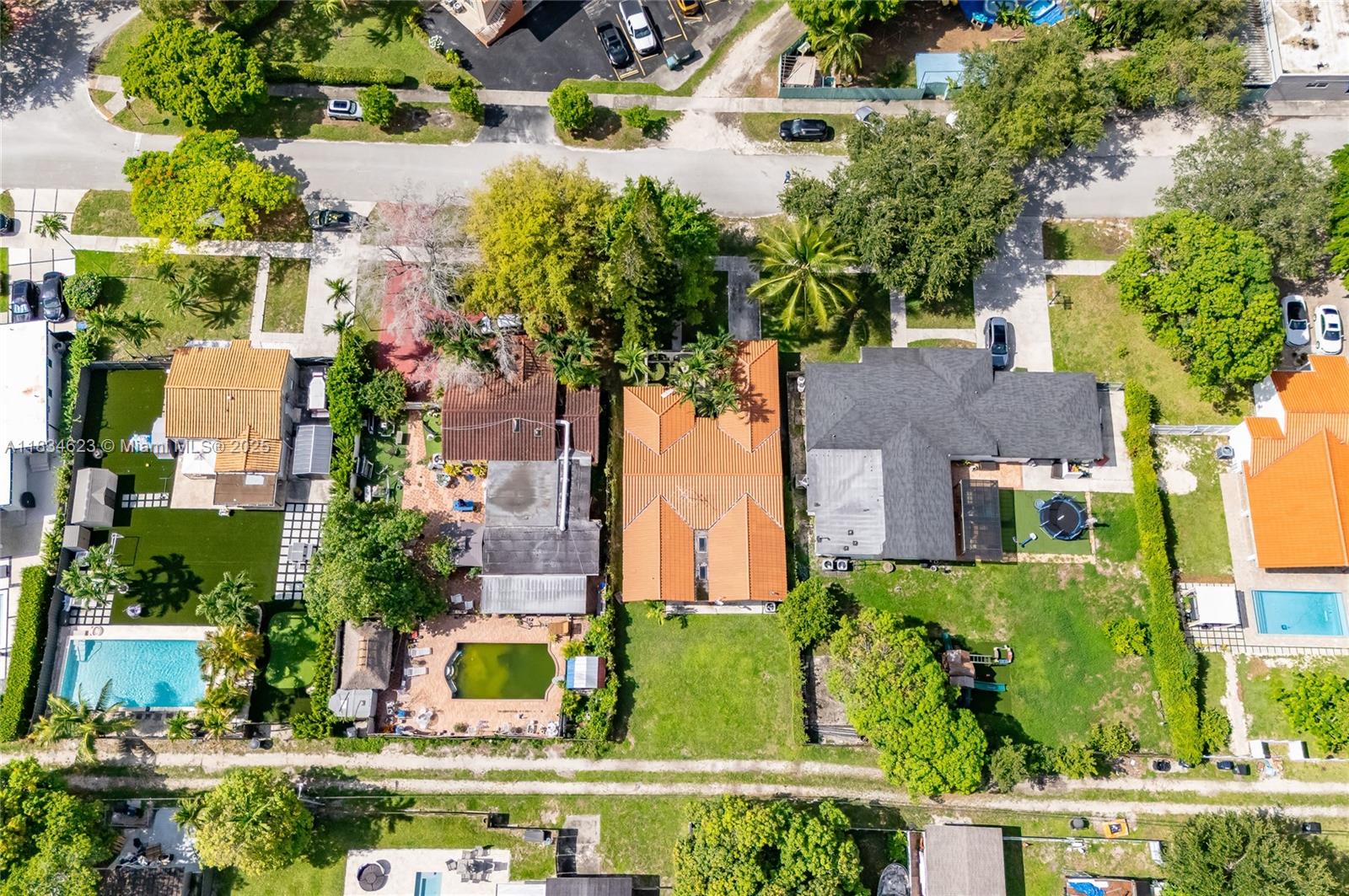 241 Hough Dr