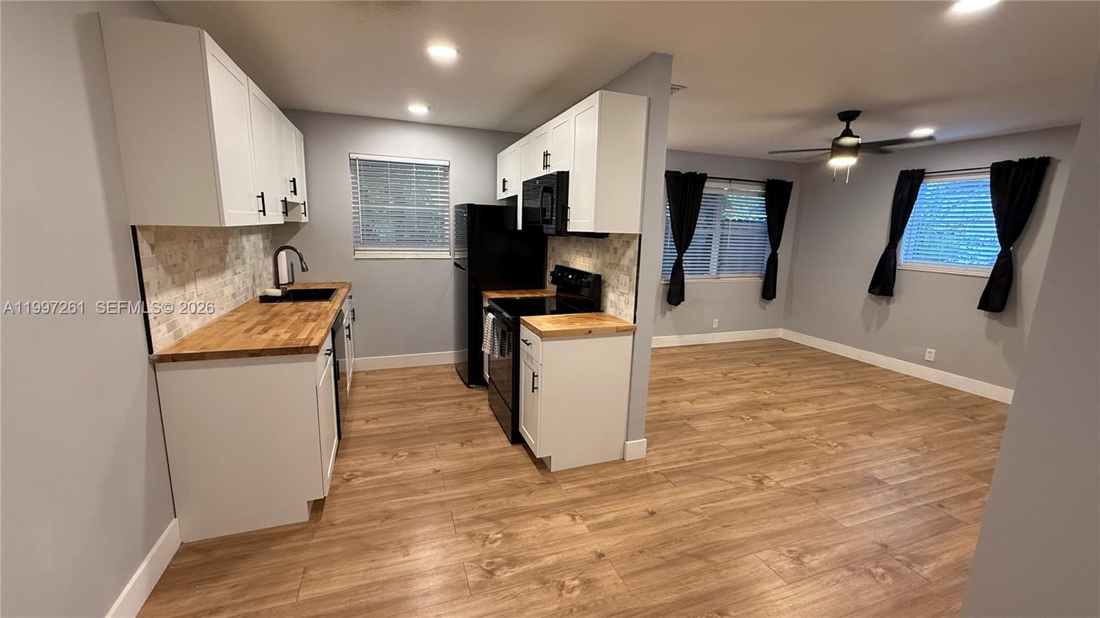 OAK GROVE - Residential Lease