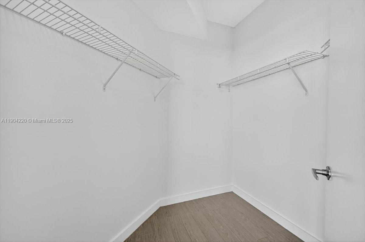 QUANTUM ON THE BAY CONDO - Residential