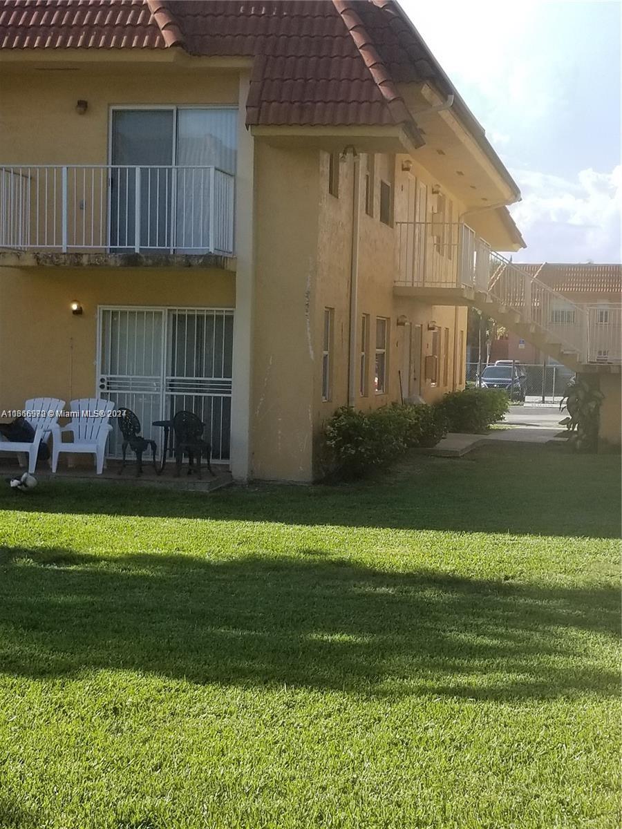 Property for Sale at 7141 Sw 129th Ave 4, Miami, Broward County, Florida - Bedrooms: 2 
Bathrooms: 2  - $290,000