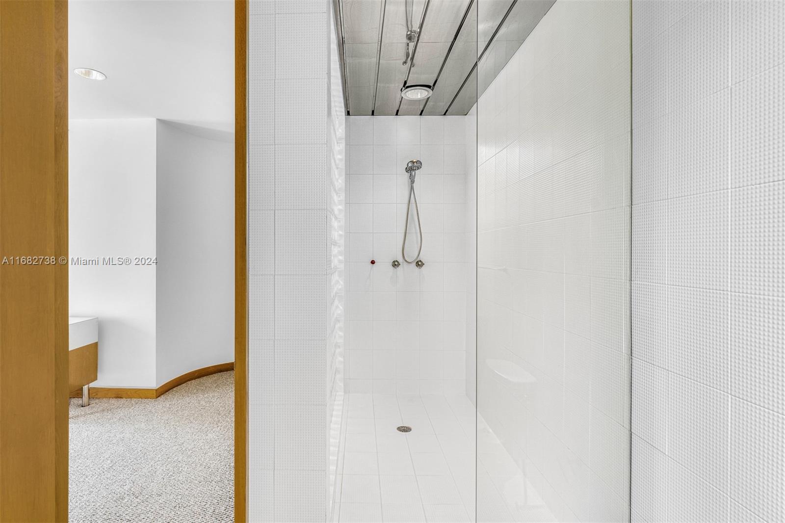 MANGO BAY - Residential