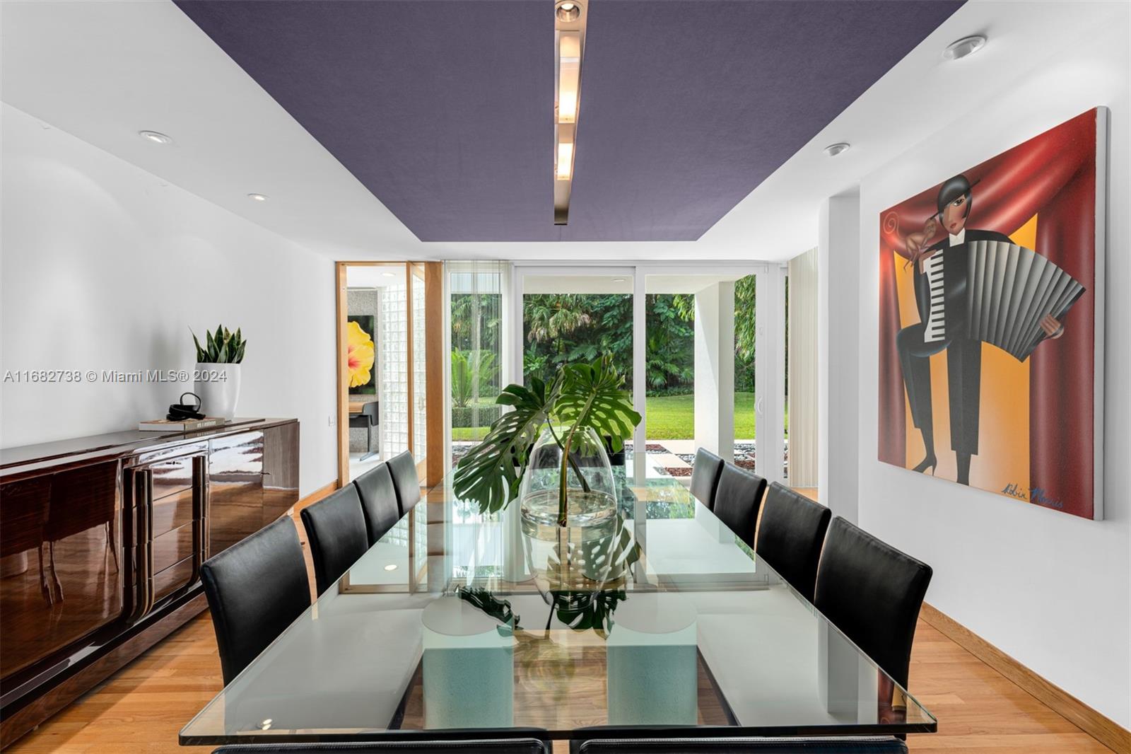 MANGO BAY - Residential