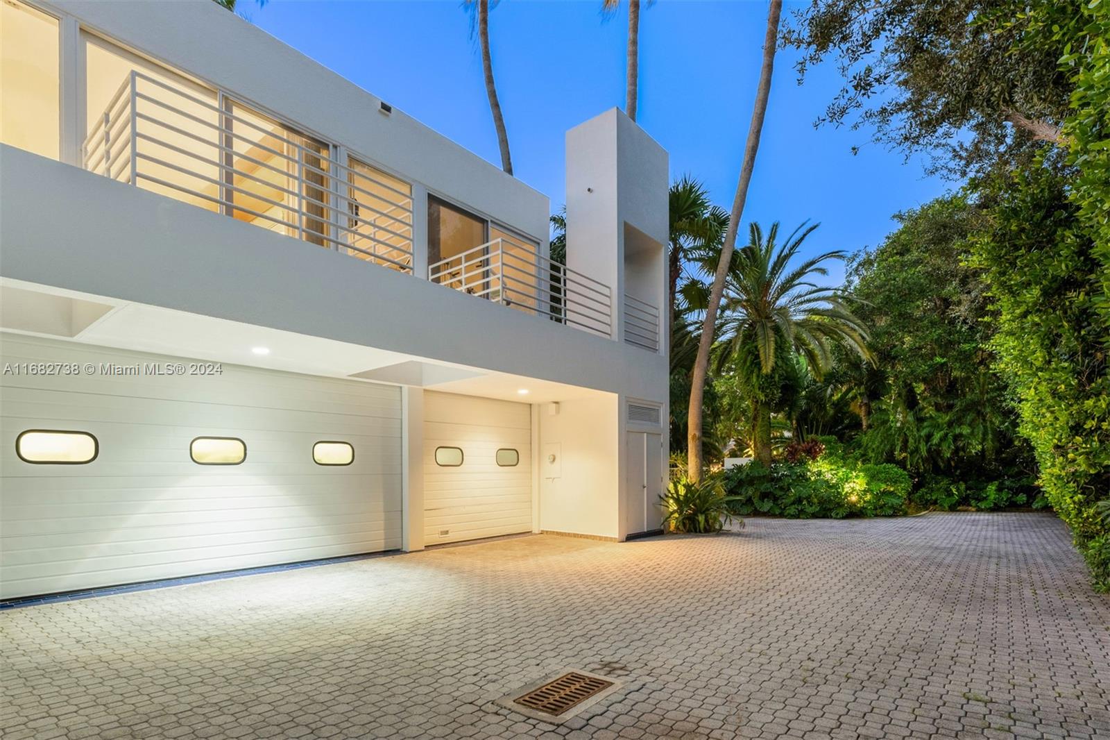 MANGO BAY - Residential