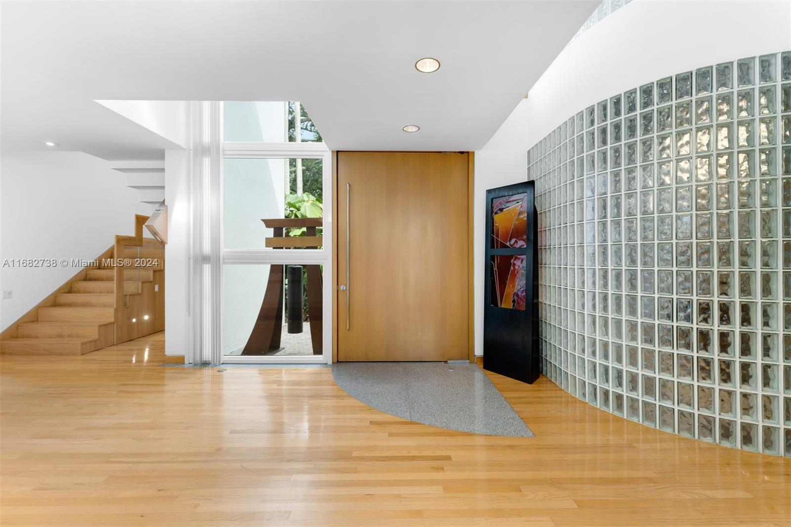 MANGO BAY - Residential