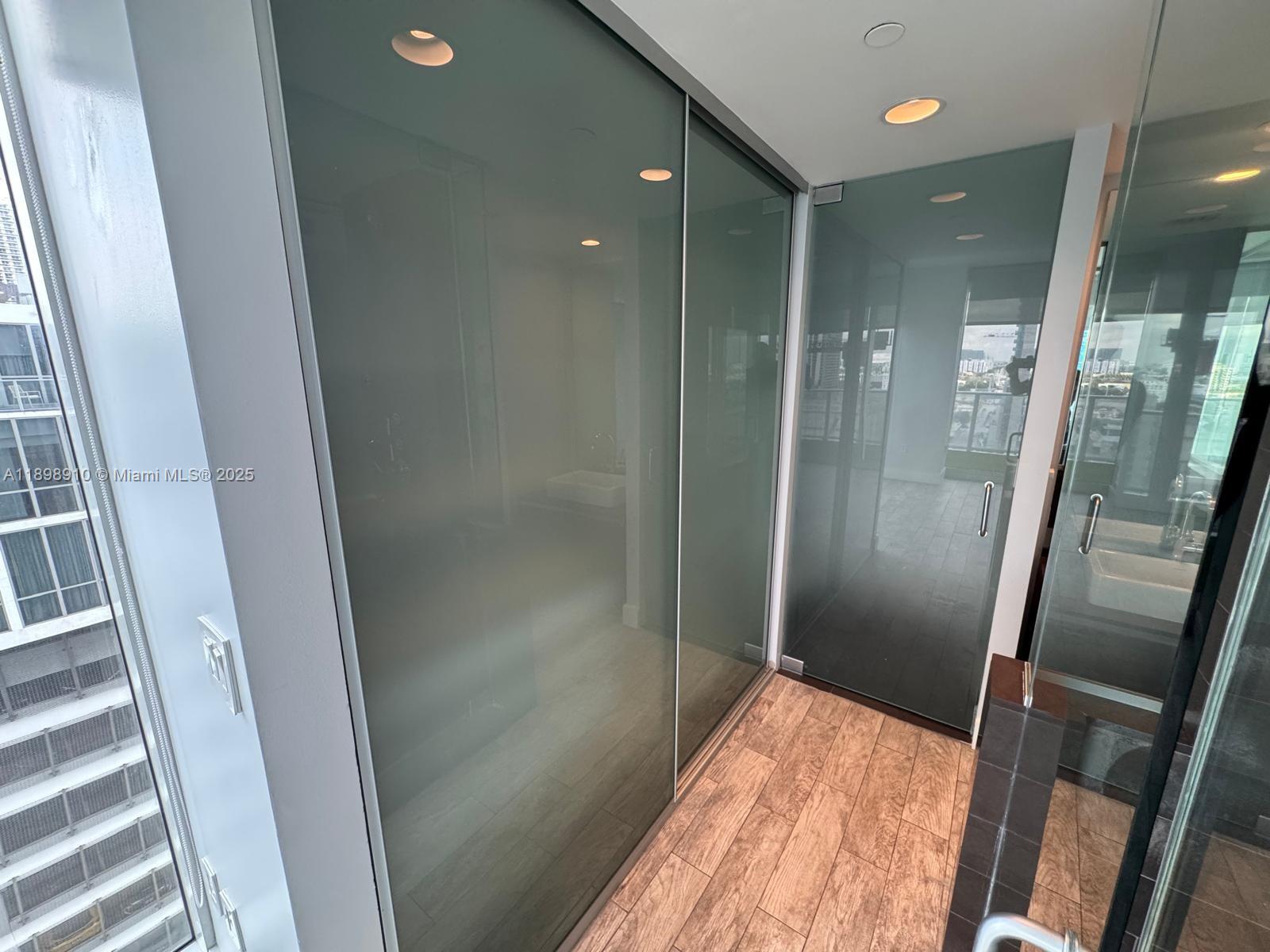 TEN MUSEUM PK RESIDENTIAL - Residential