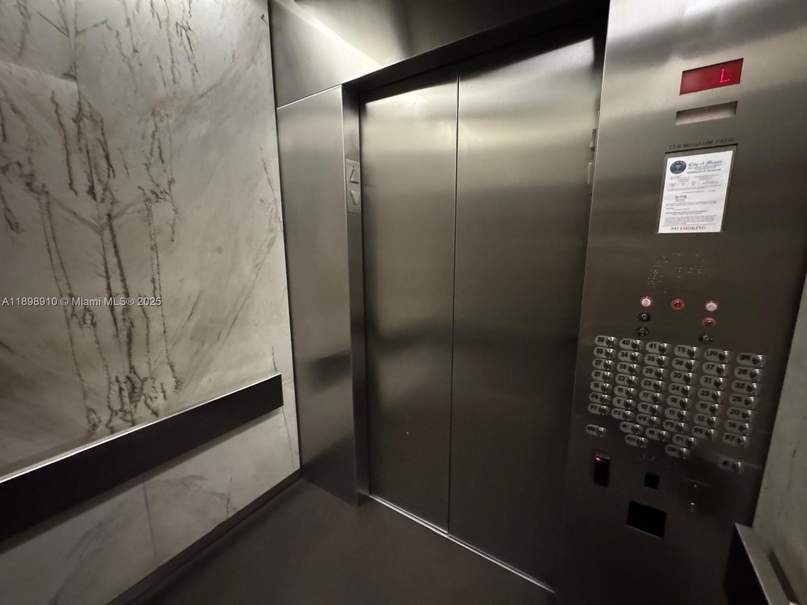 1040 Biscayne Blvd 1106