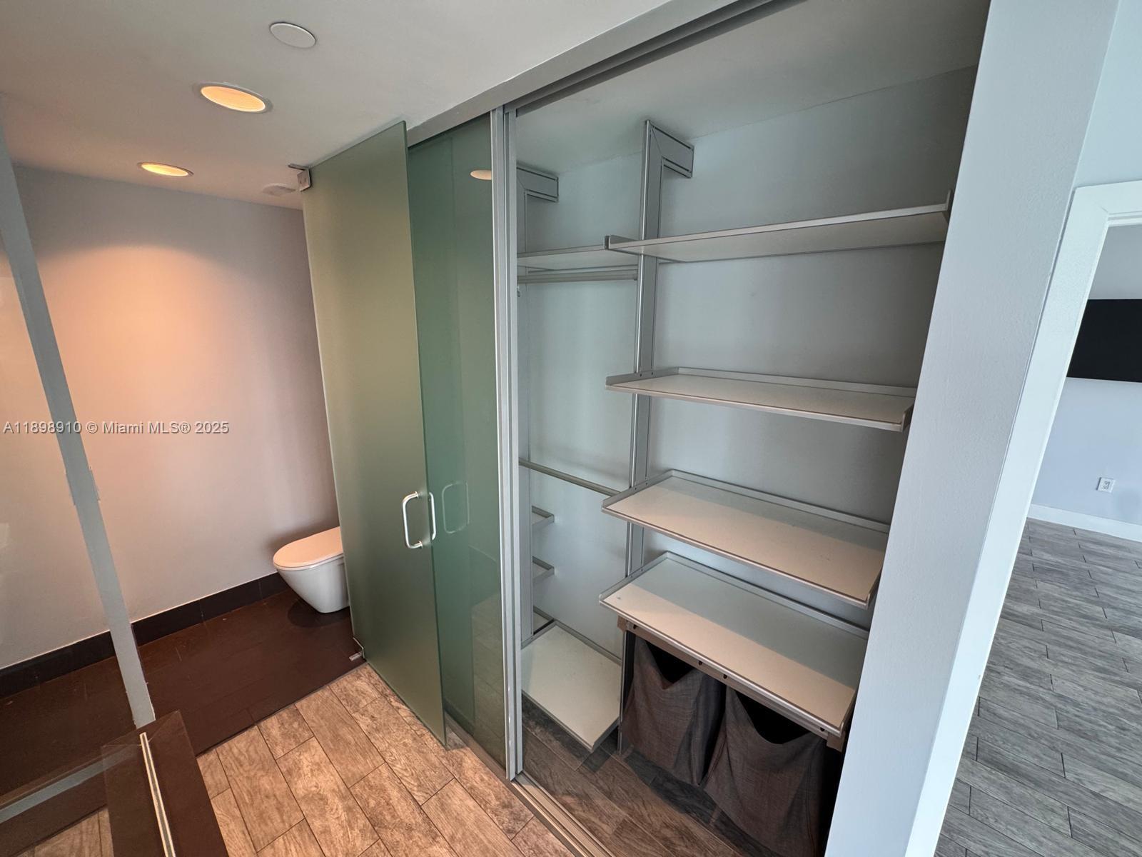 TEN MUSEUM PK RESIDENTIAL - Residential