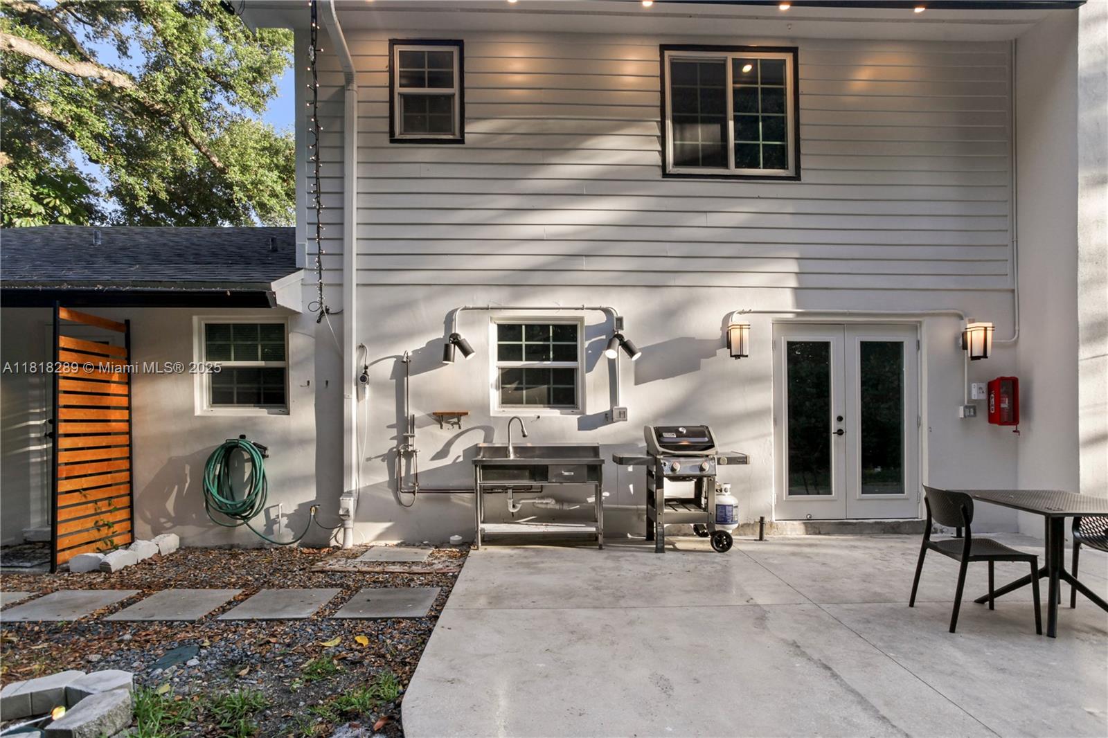 PEPPERWOOD AS - Residential Lease