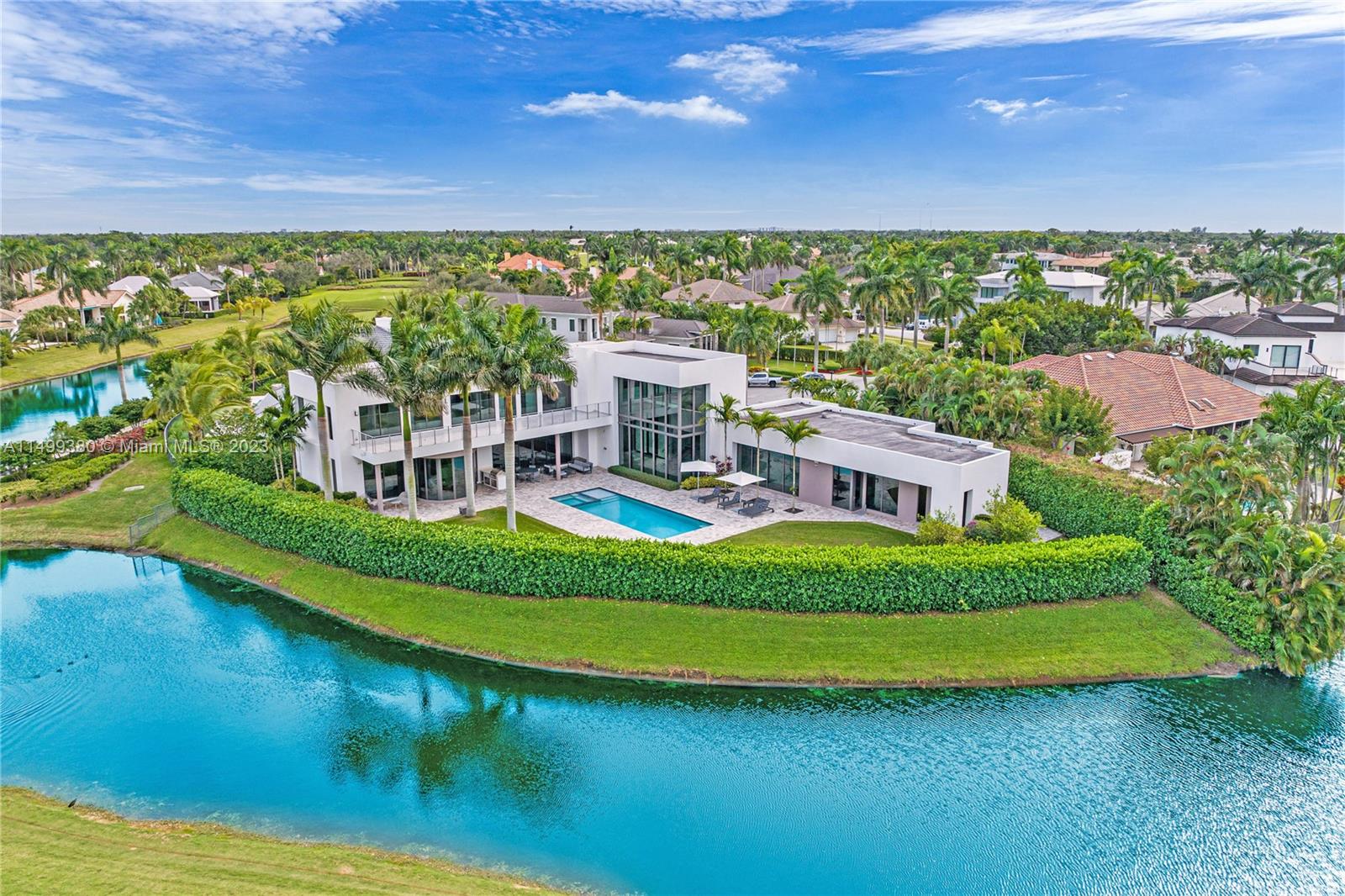 ST ANDREWS COUNTRY CLUB 5 - Residential