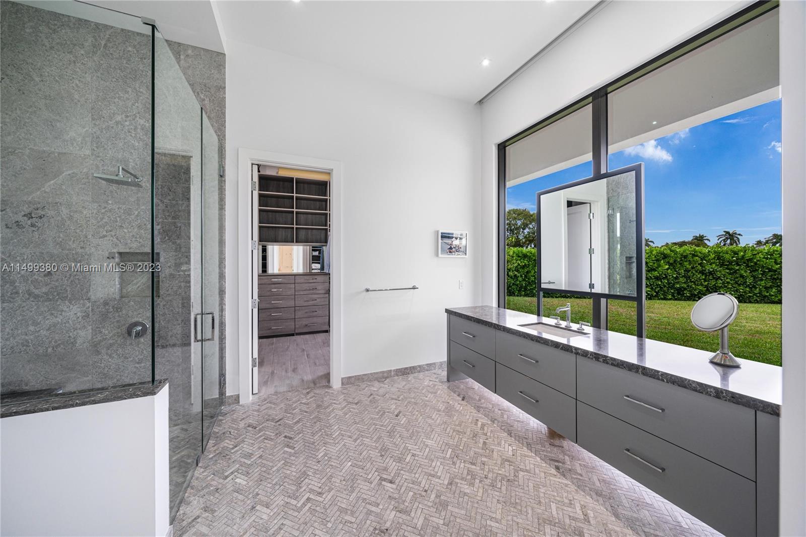 ST ANDREWS COUNTRY CLUB 5 - Residential