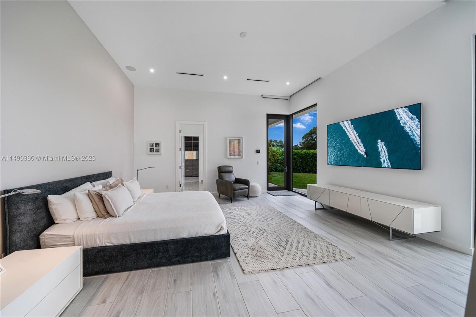 ST ANDREWS COUNTRY CLUB 5 - Residential