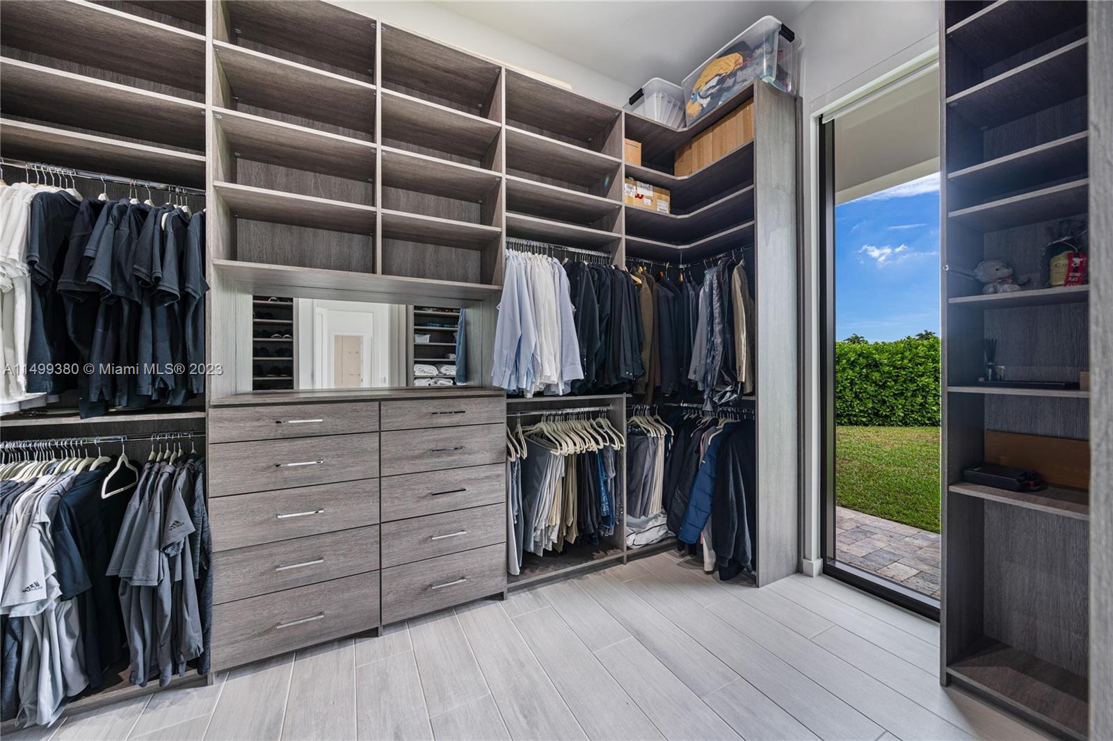 ST ANDREWS COUNTRY CLUB 5 - Residential