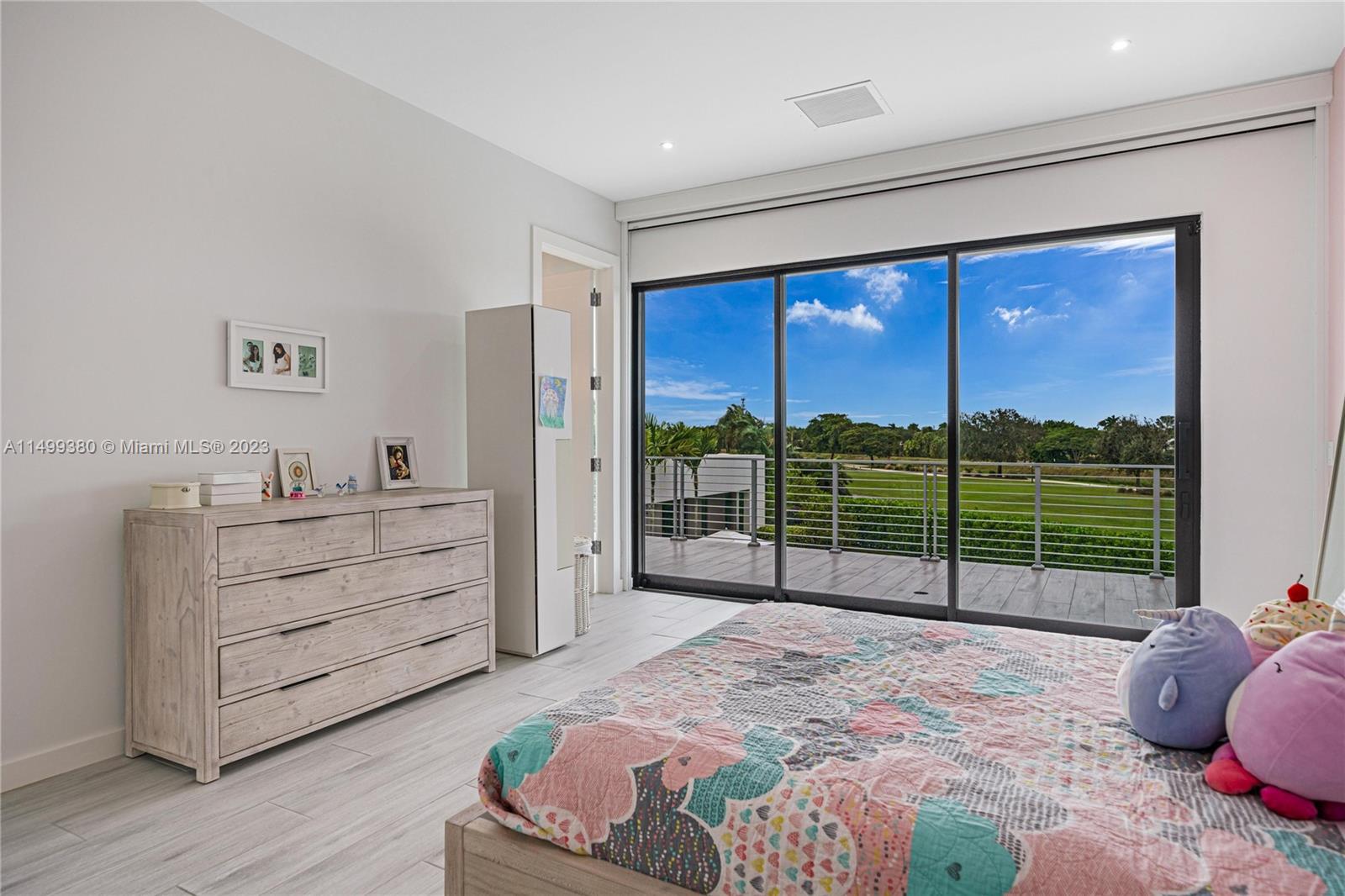 ST ANDREWS COUNTRY CLUB 5 - Residential