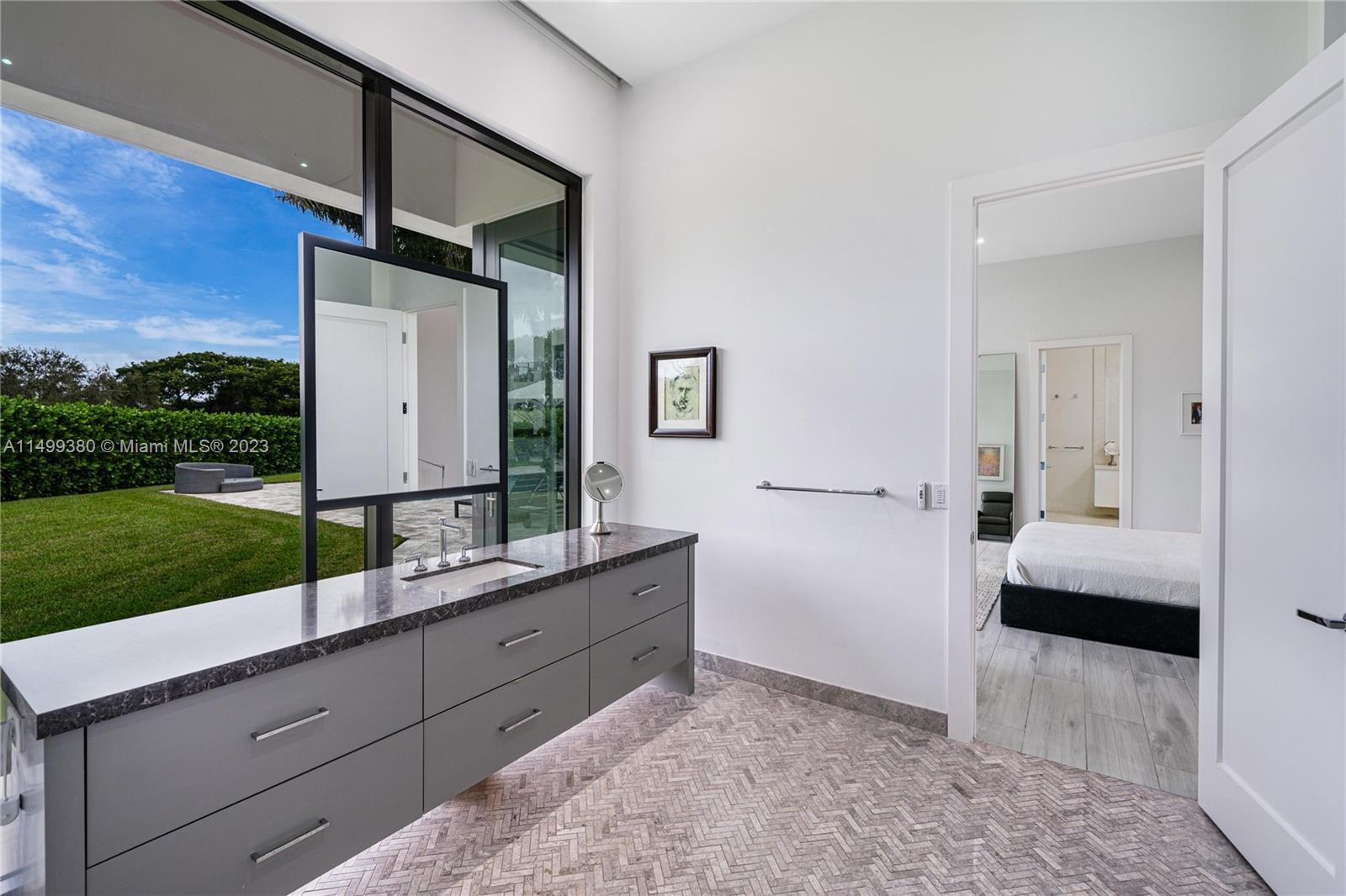 ST ANDREWS COUNTRY CLUB 5 - Residential