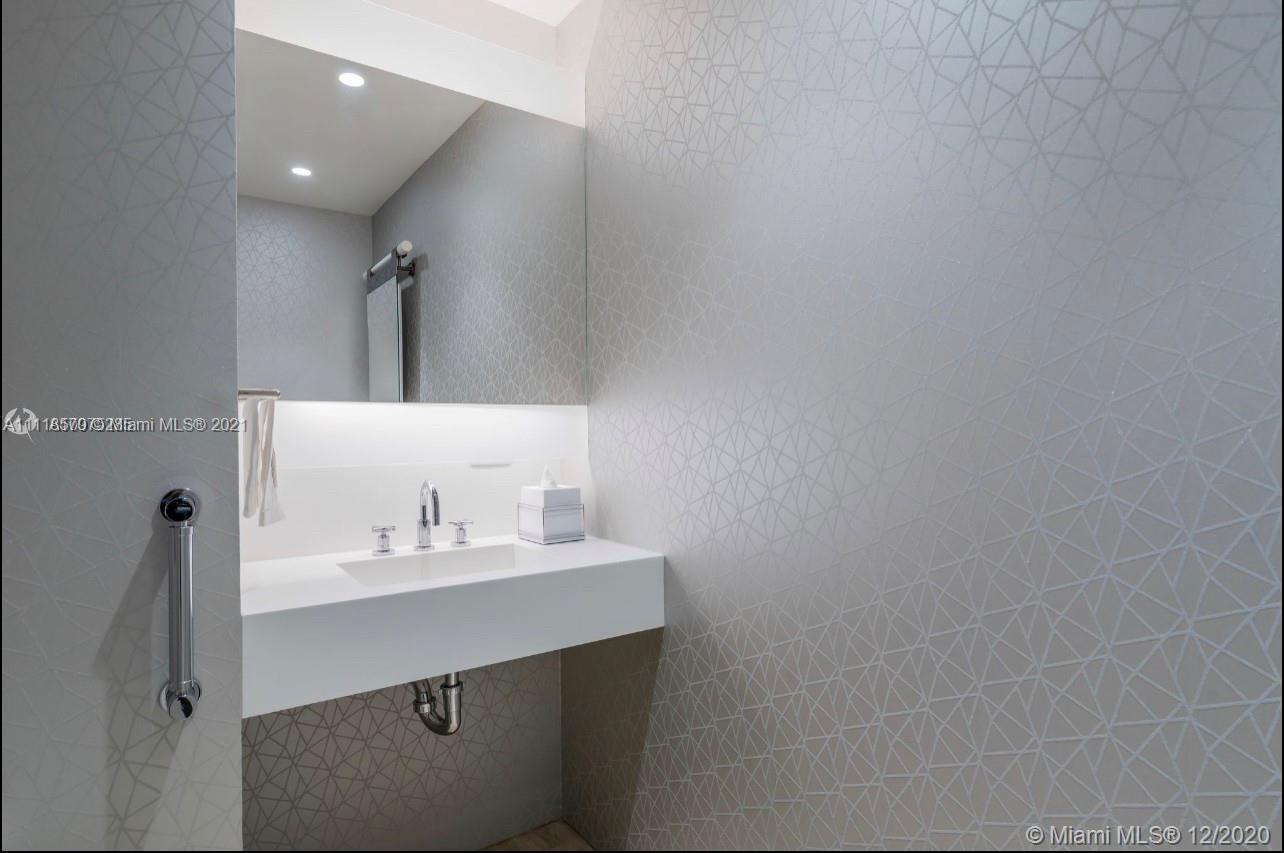 SURF CLUB CONDO - Residential